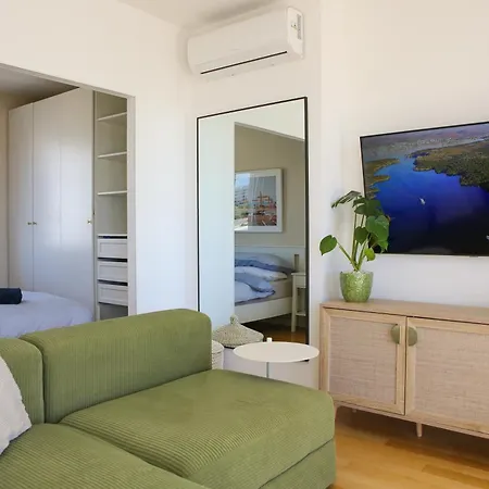 아파트 Kiki's Sea View Open With Terrace And Jacuzzi *