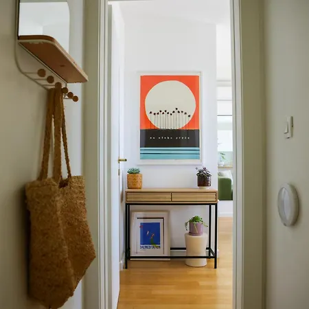 Kiki's Sea View Open With Terrace And Jacuzzi 아파트 *