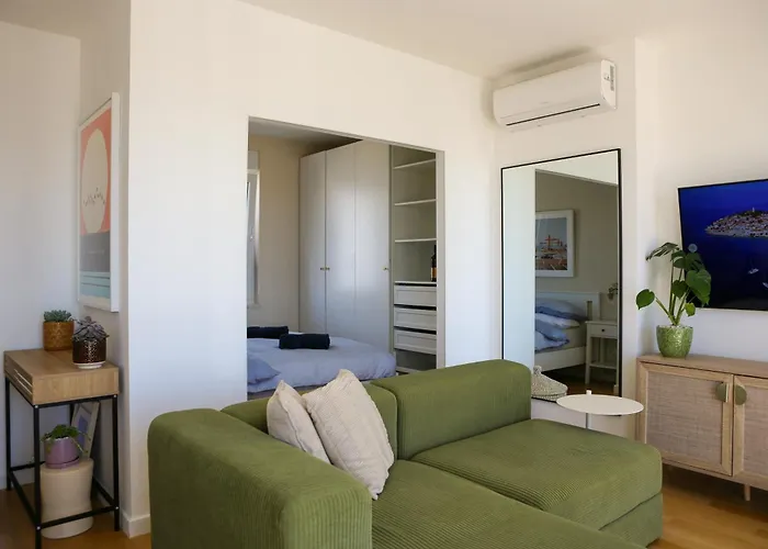 Kiki's Sea View Open With Terrace And Jacuzzi Spalato