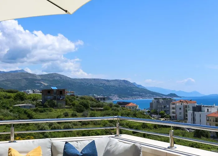 Kiki's Sea View Open With Terrace And Jacuzzi Appartamento Spalato