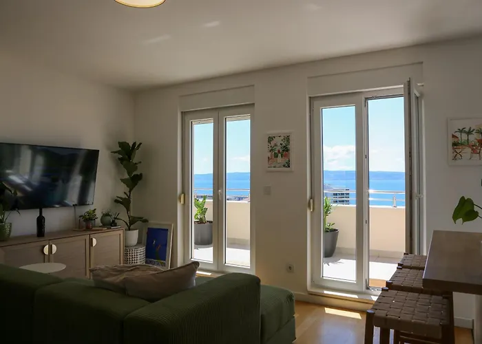 Kiki's Sea View Open With Terrace And Jacuzzi