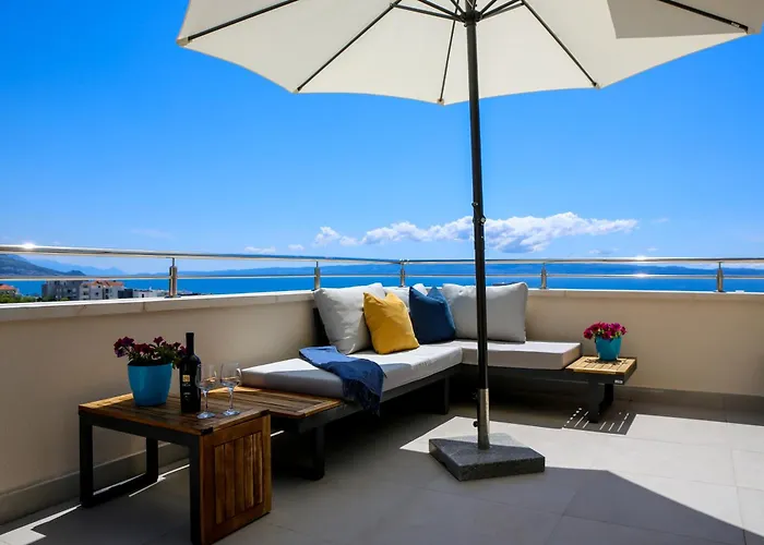 Appartamento Kiki's Sea View Open With Terrace And Jacuzzi