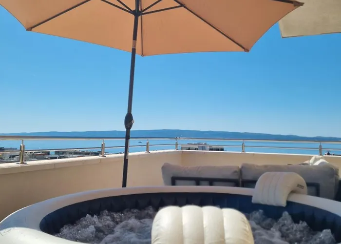 Kiki's Sea View Open With Terrace And Jacuzzi * Spalato